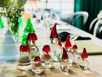 挪威海產(chǎn)攜手老牌水晶品牌，在滬首辦可持續(xù)餐桌藝術文化活動，共話商業(yè)創(chuàng)新與責任