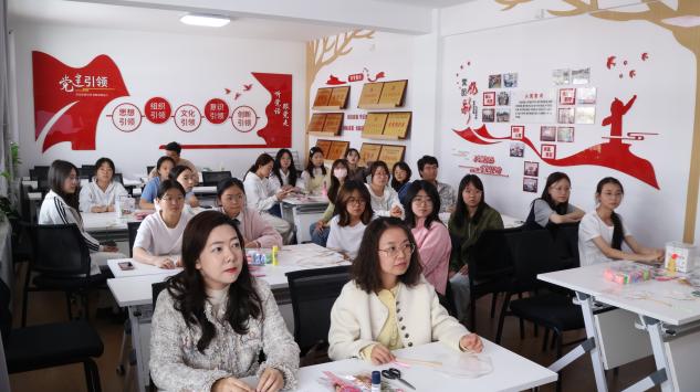 扇舞古韻，文化沁心——潤澤書院舉辦DIY團扇文化藝術體驗活動